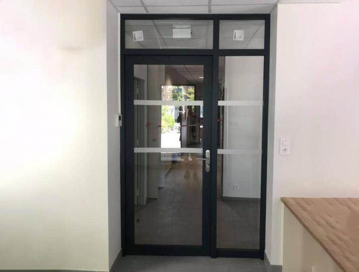 Porte d'entrée alu Lunel