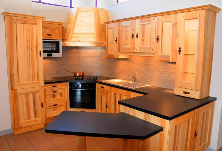 Meuble en bois sur mesure Montpellier